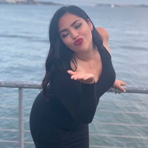 Meet your Posher, Valerie